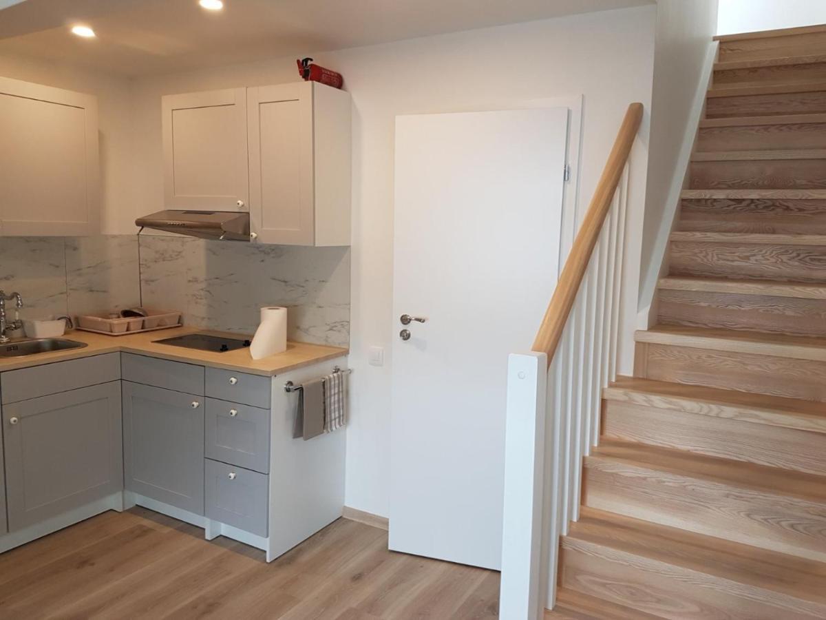 Liuto Apartamentai Juodkrantė Exteriör bild
