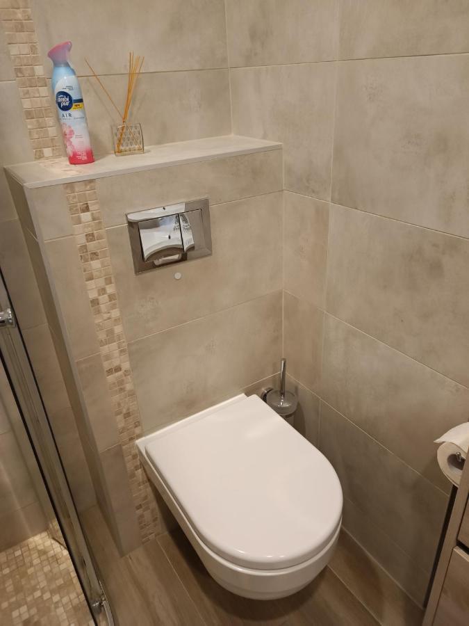 Liuto Apartamentai Juodkrantė Exteriör bild