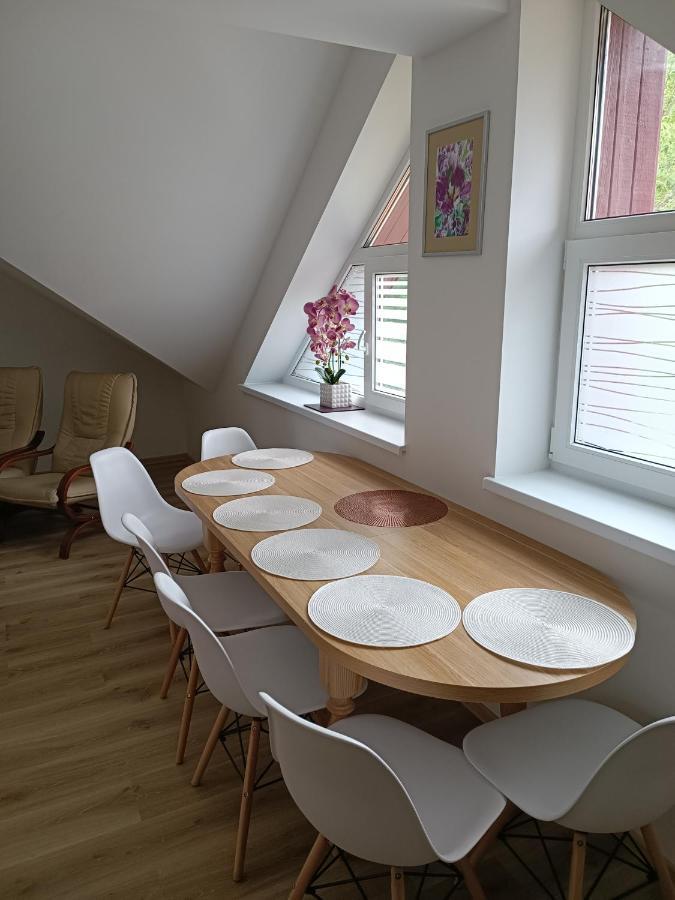 Liuto Apartamentai Juodkrantė Exteriör bild