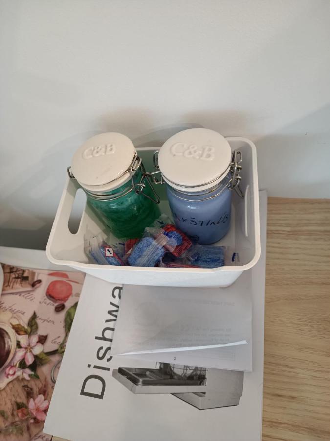 Liuto Apartamentai Juodkrantė Exteriör bild
