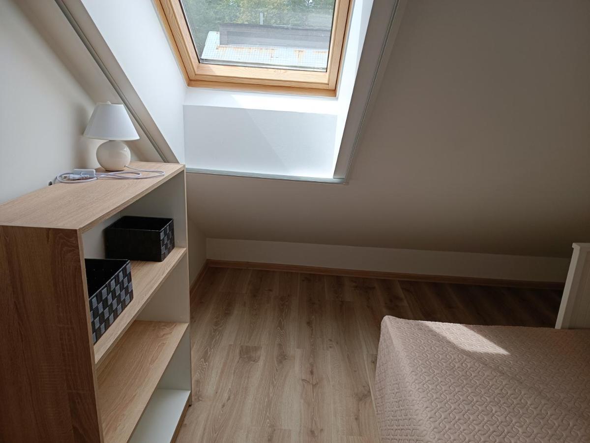 Liuto Apartamentai Juodkrantė Exteriör bild